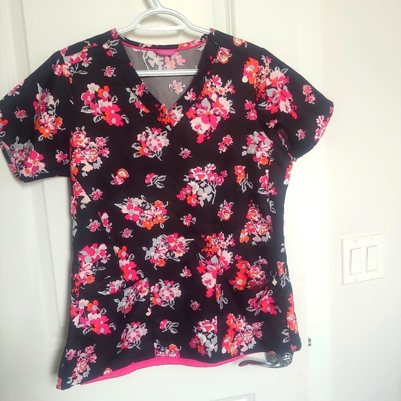 Scrub Top - Picture 1 of 1